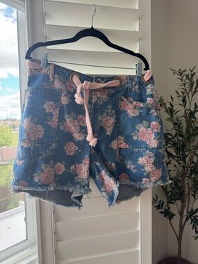 BiBi Floral Denim Drawstring Shorts - Pink Roses on Blue Denim